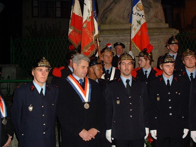 pompier.jpg (63852 octets)